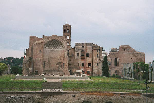 Nero's Foyer; Actual size=240 pixels wide