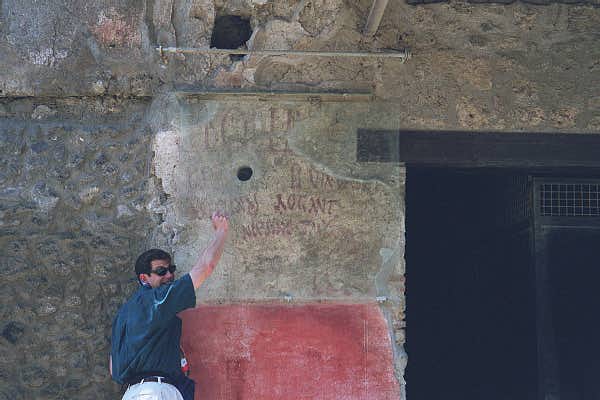 Pompeii Graffiti